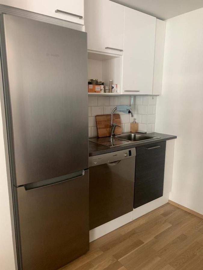 Modern One Bedroom Apartment Nearby Airport Vantaa Exterior photo